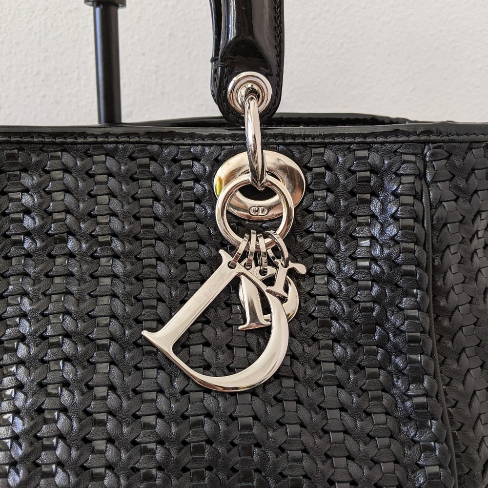 Christian Dior Black Woven Leather Medium Soft Lady Dior Tote Bag - Picture 4 of 16